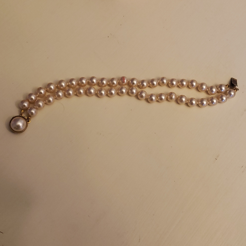 Vintage Double Strand Pearl Bracelet